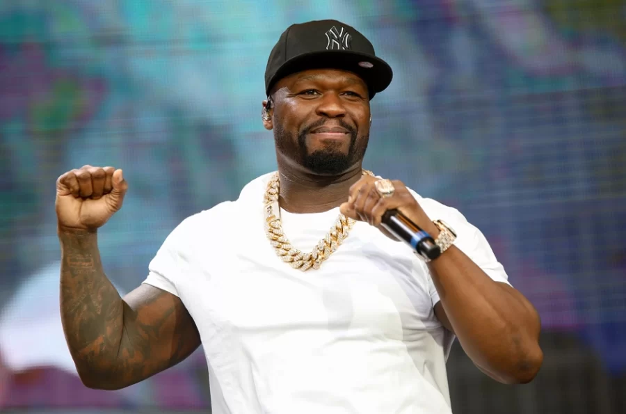 50 Cent Throws Microphone And Injures Female Patron 1