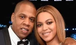 Viral Pictures: Netizens In Raptures As Loved-Up Pics Of Beyoncé & Jay-Z Pop Online