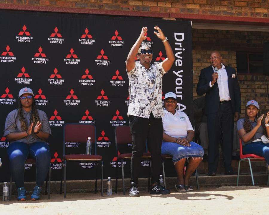 In Pictures: Khuli Chana Donates School Uniforms &Amp; Stationery To Students In Bethanie 2