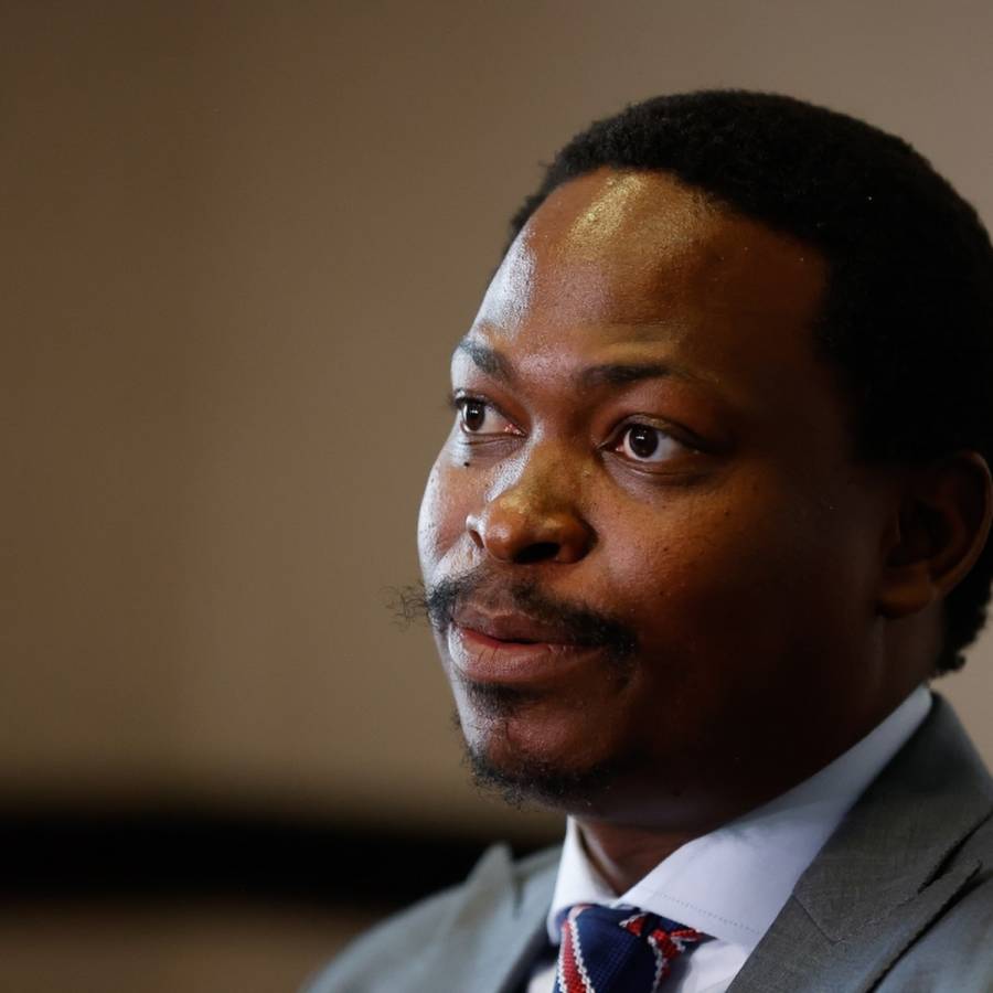 Mantan Pemimpin ActionSA Gauteng, Bongani Baloyi Mengundurkan Diri