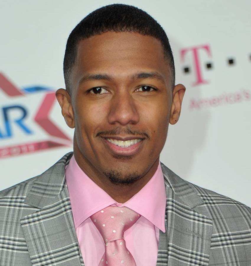 Nick Cannon'S 6 Different Christmas Shoots Provoke Mixed Reactions - Watch 1
