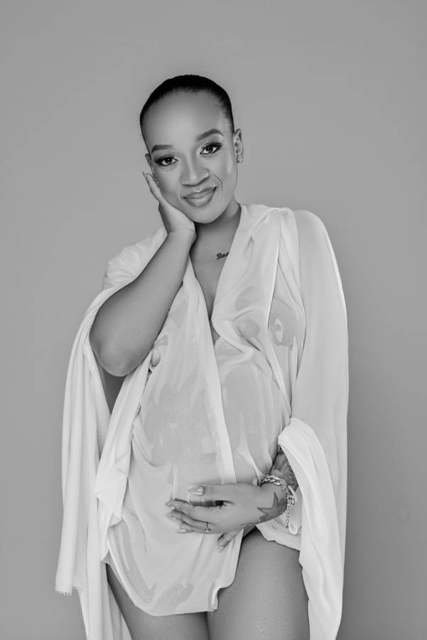 Pregnant Thando Thabethe'S Doppelgänger Sparks Social Media Frenzy 6