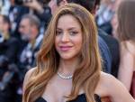 Tweeps React To Singer Shakira Allegedly Dating Formula 1 Star Lewis Hamilton