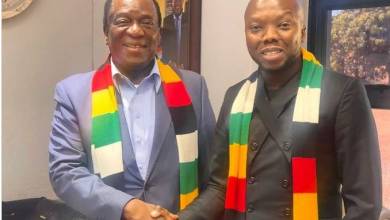 Peeps Unimpressed As Tbo Touch Takes Picture With Zimbabwe President Emmerson Mnangagwa 10