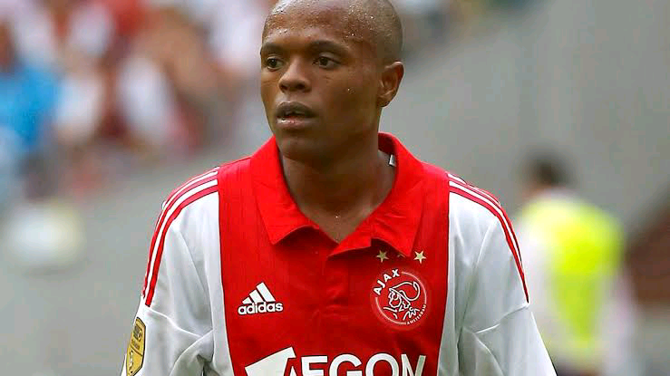 Thulani Serero Biography, Age, Net Worth, House, Cars, Salary, Son, Wife, Current Team & Stats