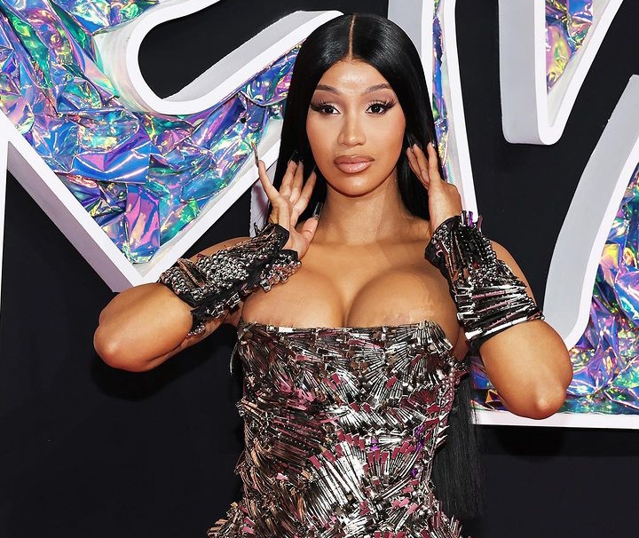 Cardi'S Fans Touched She Rants About Offset In New Video 1