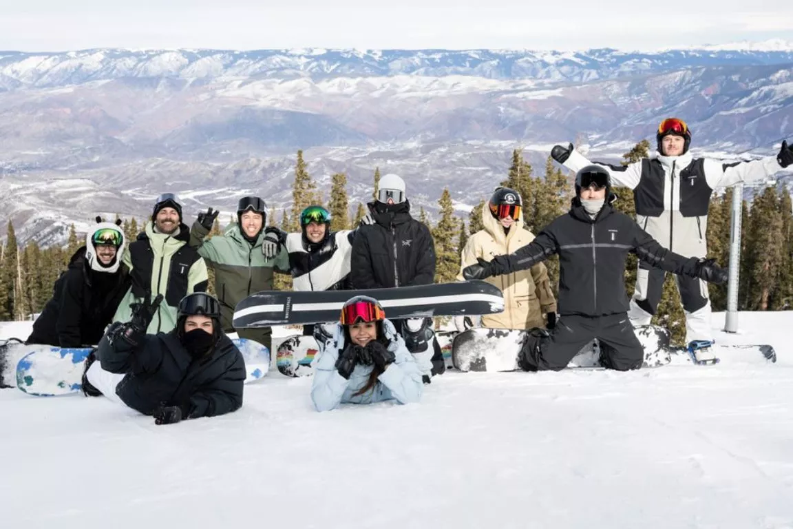Justin Bieber'S Skiing Adventure With Kendall Jenner, Nina Dobrev &Amp; Other Celebs 1