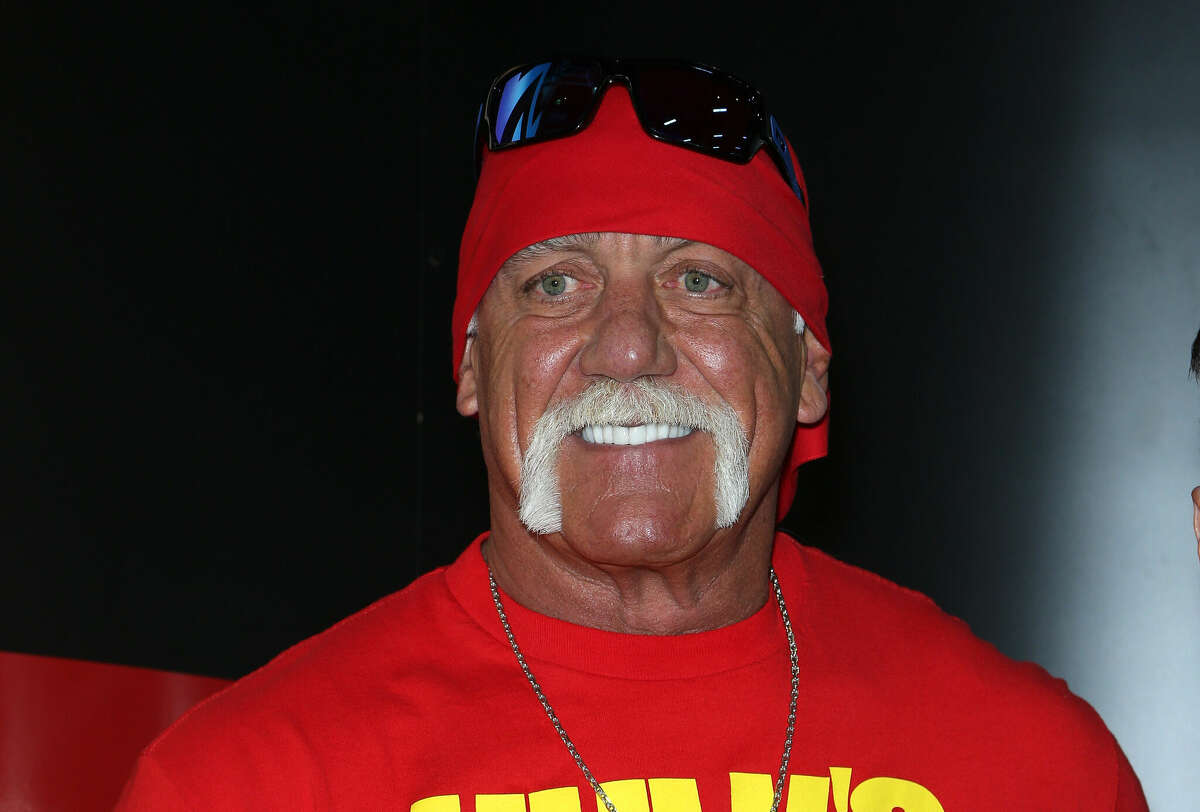 Wwe Great Hulk Hogan Baptised Alongside Wife, Finds New Life In Christ