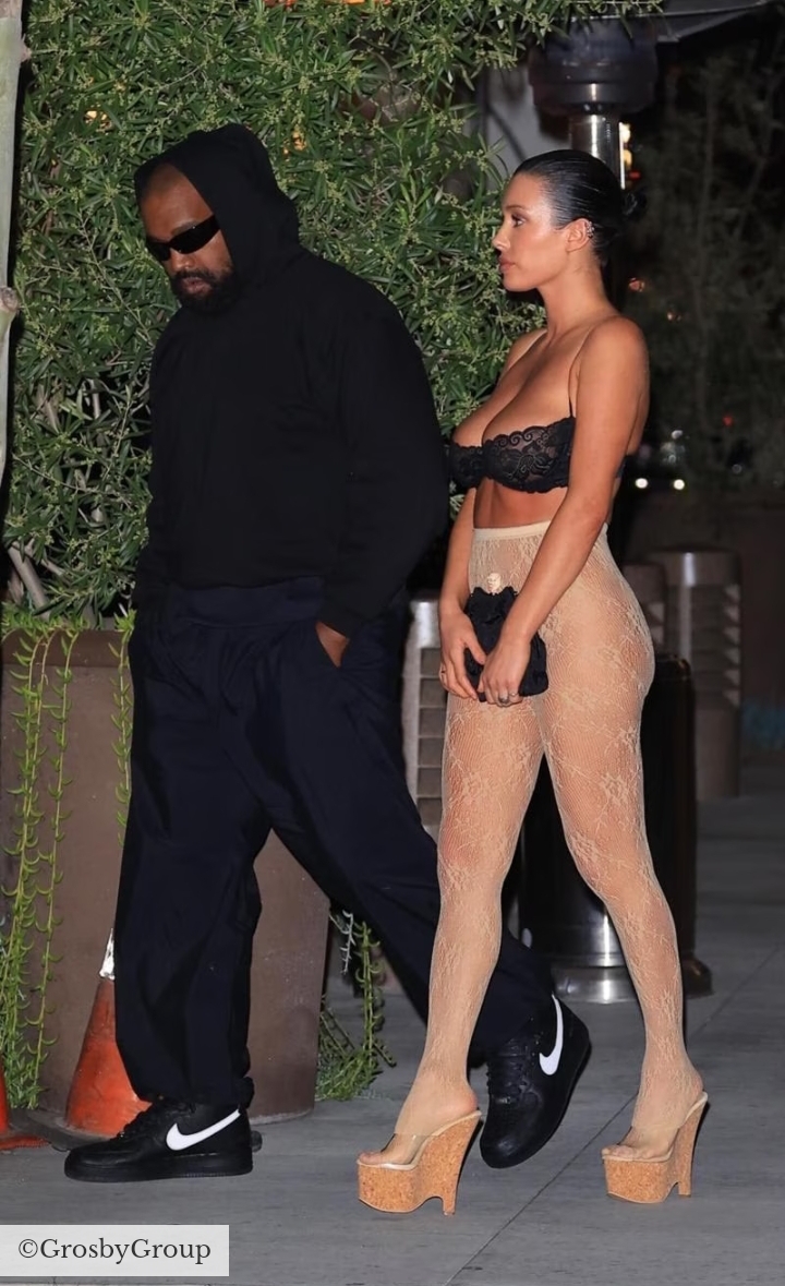 Kanye West'S Wife Steps Out In Revealing Outfit 3