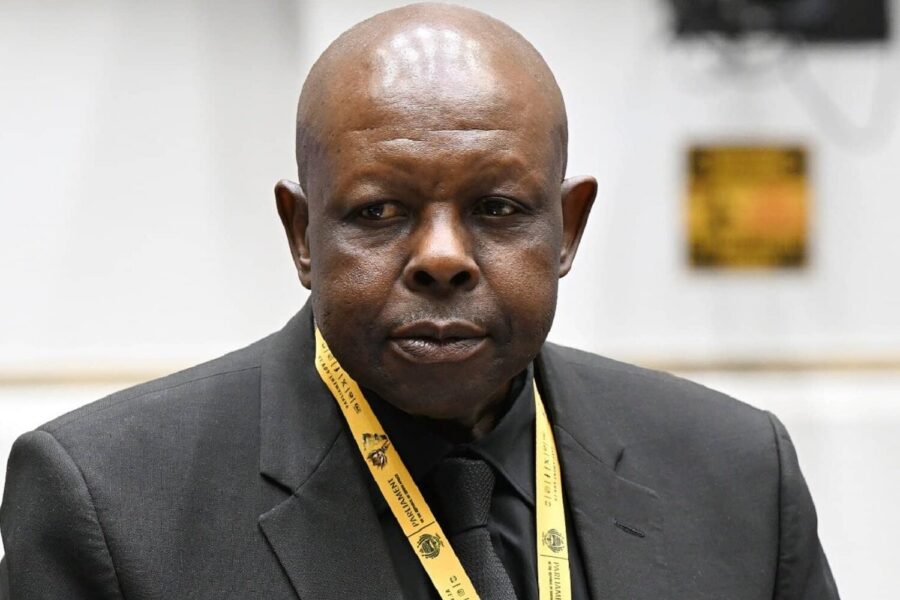 Biography of Mandlakayise John Hlophe